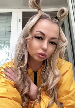 Katya Escort